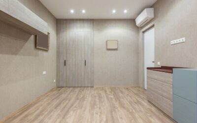 5 Gründe, warum ein offener Kleiderschrank Ihr Schlafzimmer verwandeln kann